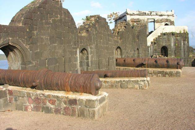 Kalalbangdi, Chavri and Landa Kasam Cannons on Janjira fort