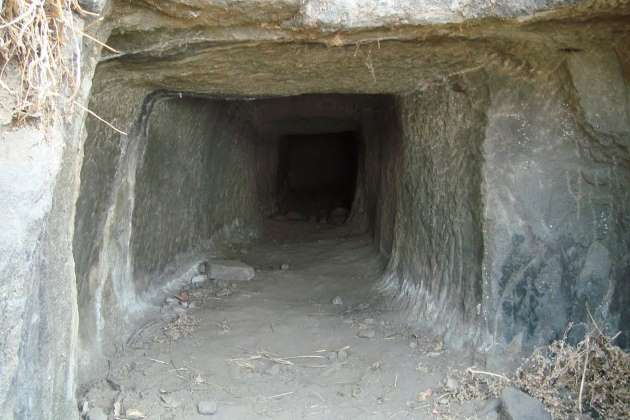 Caves on Kalavantin Durg